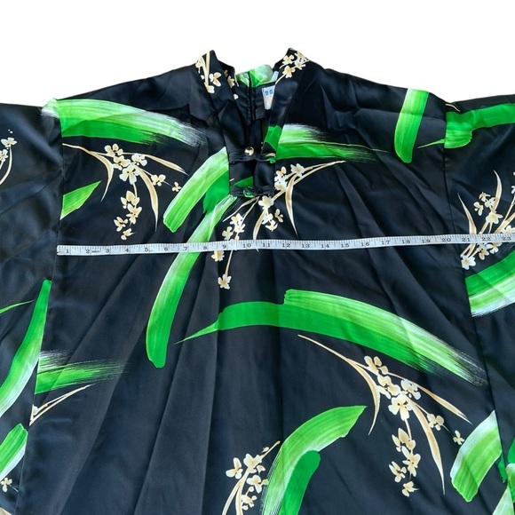 VTG Andrade Honolulu Polynesian Kimono Style Caftan Black Green Floral Size 12 - Picture 11 of 13